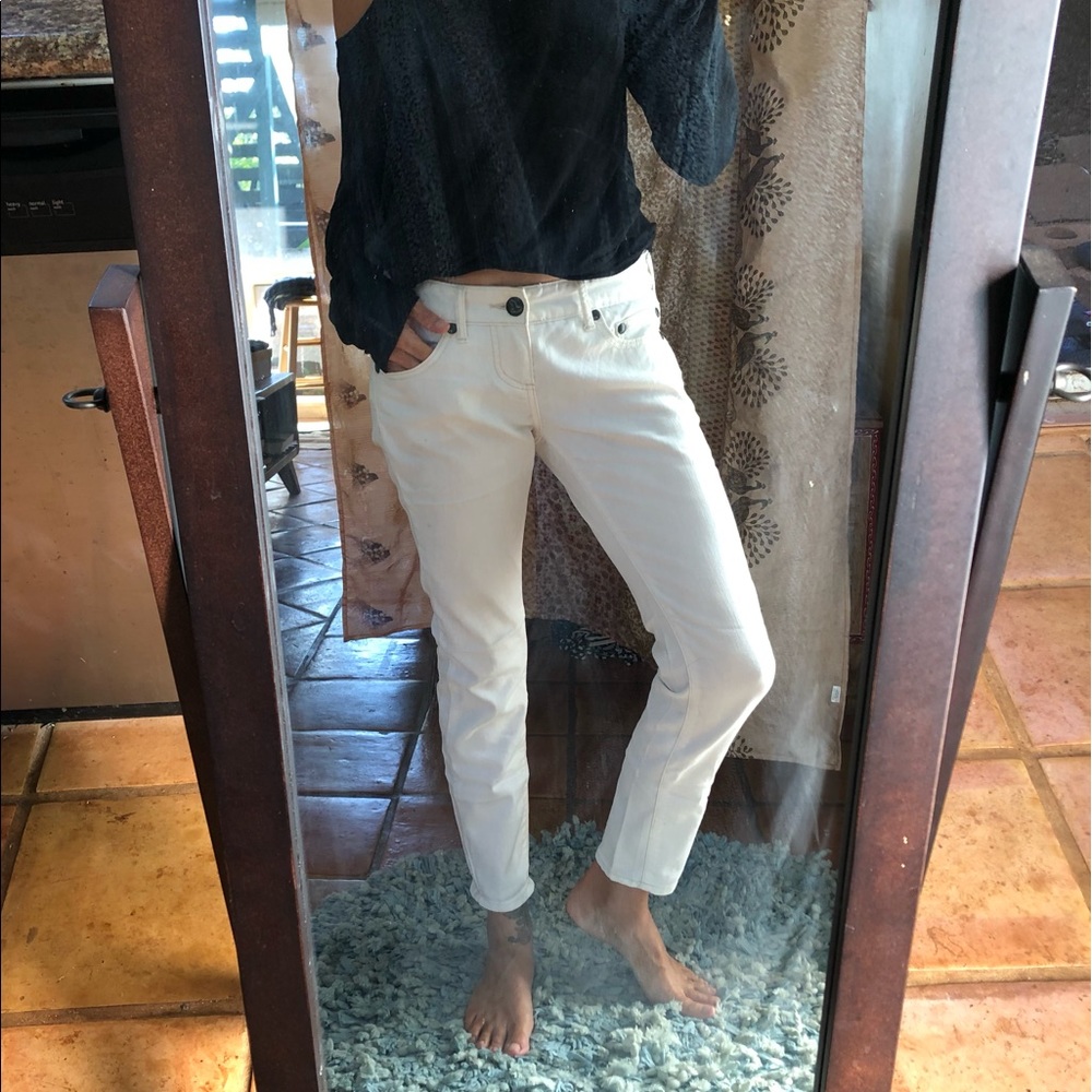 Free People white jeans, size 26